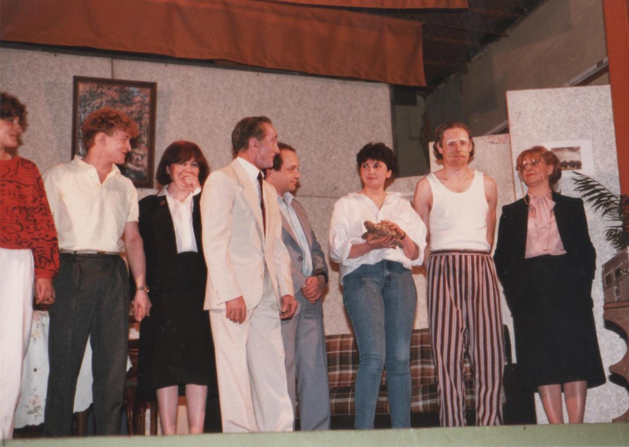 Théâtre 1986 Les portes claquent